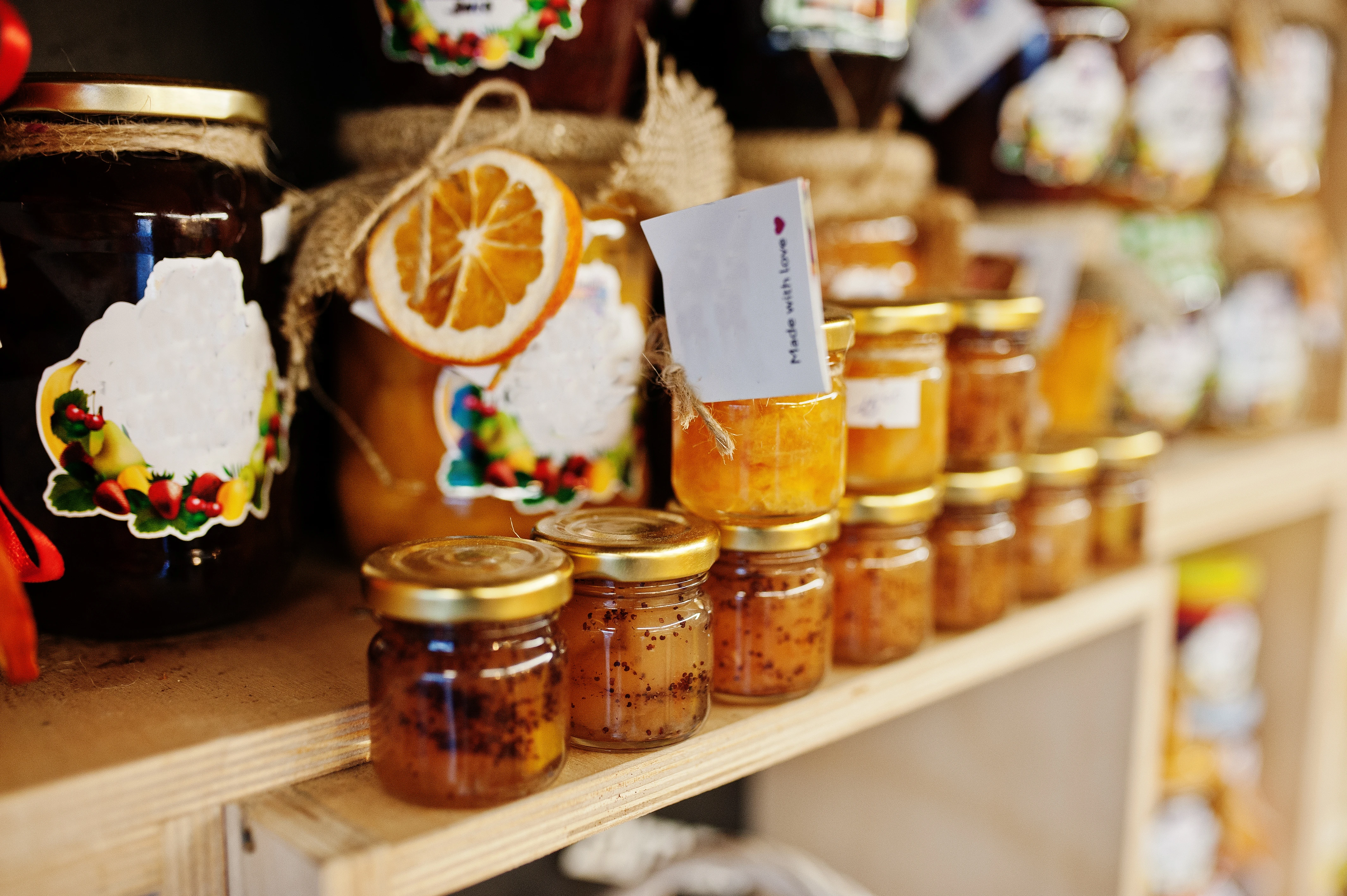 Image for why is sustainable food packaging important?